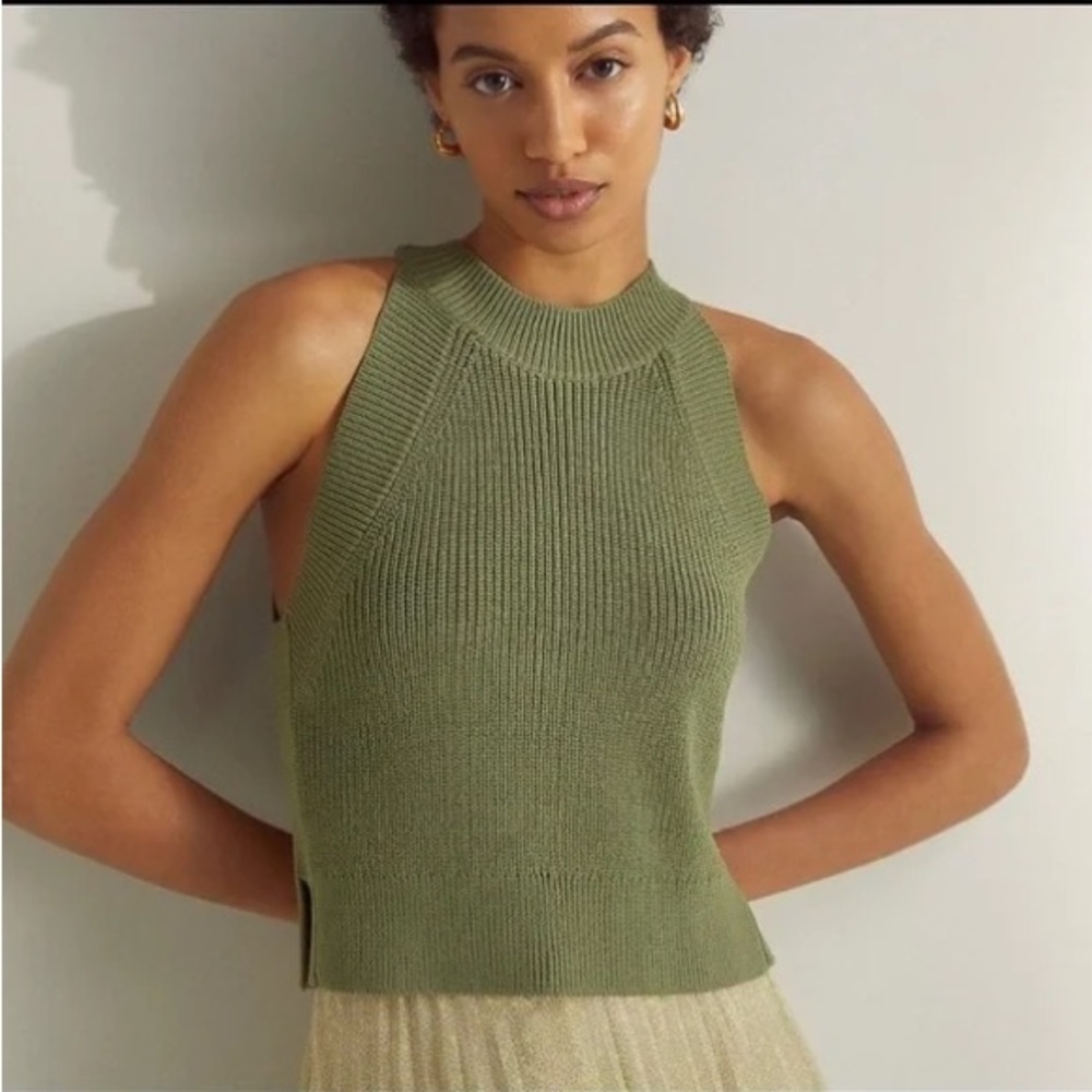 Aritzia Wilfred Halter Sweater Tank in Sage Green Size Small